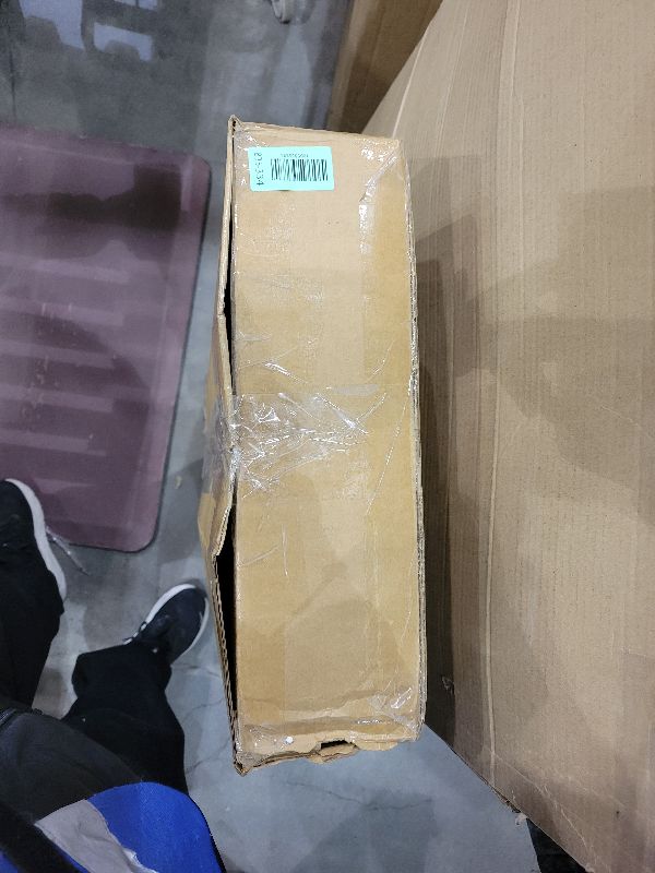 Photo 1 of 10 Pcs Wedding Flower Stand Metal Vase Stand with Plates Gold Floor Metal Column Gold Rectangular 7.87" x 7.8 7"x 31.5" Flower Display Stands Table Flower Stands for Wedding Party Events Table Decor (31.5 inch Tall)