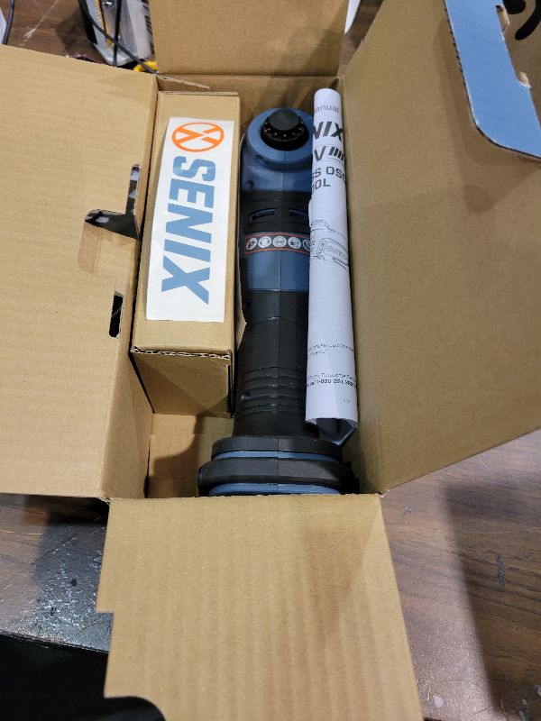 Photo 1 of SENIX 20V Oscillating Multi-Tool