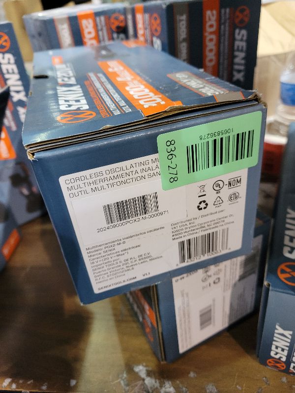 Photo 1 of SENIX 20V Oscillating Multi-Tool