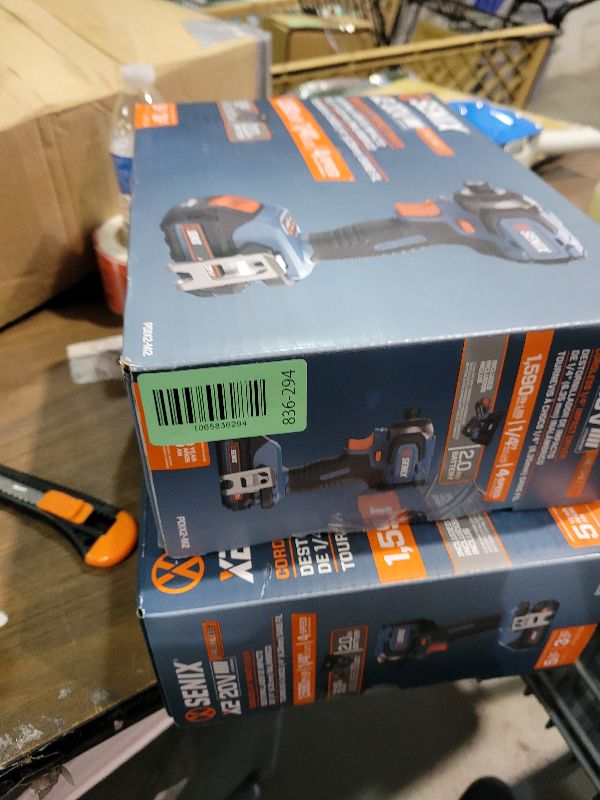 Photo 1 of SENIX X2 20 Volt Max* 3/8-Inch Cordless Impact Wrench, Brushless Motor, 365 Foot-Pounds of Max Torque, 4-Speed, Includes Storage Bag, Battery and Charger Included (PDWX2-M11)