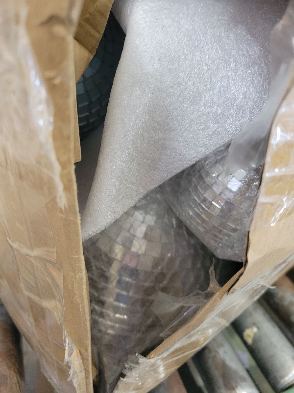 Photo 1 of 17 Pcs Disco Ball Decor: Mini Large Assorted Size Hanging Mirror Disco Ball Sets - Silver Party Ornaments for Stage Club Prom Props 70s Weddings Dance Music Birthday(12, 8, 6, 4, 3.2 Inch)