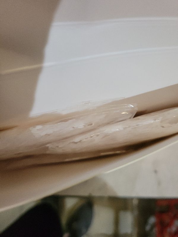 Photo 1 of 1600 Pieces 3 Size Winter Snowflake Confetti Snowflake Glitter Confetti Table Decor for Winter Party Wonderland Party Supplies DIY Craft Christmas Xmas(White)