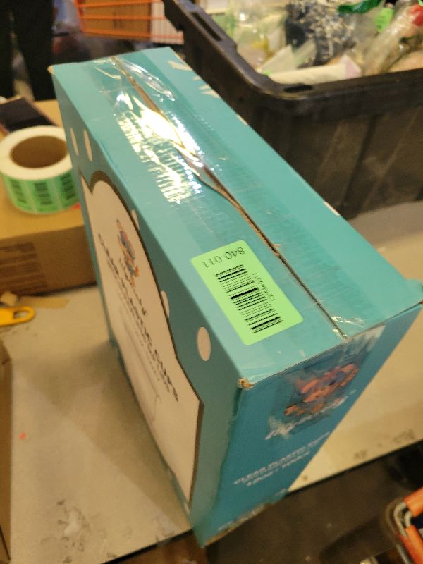 Photo 1 of [100 PACK] 12 oz Clear Plastic Cups With Strawless Sip Lids, Disposable Plastic Cups With Sip Through Lids for Ice Coffee, Smoothie, Slurpee, or Any Cold Drinks