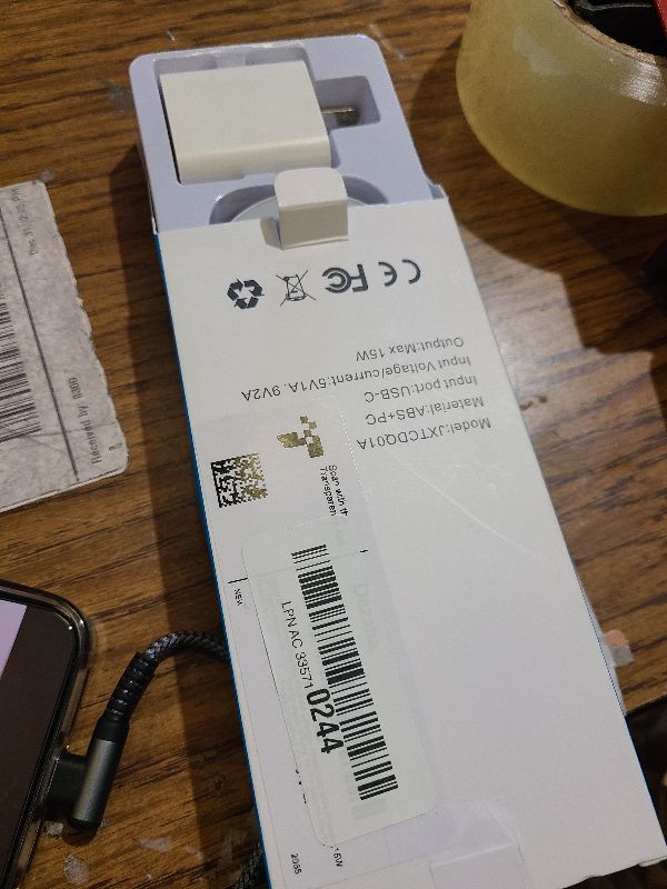 Photo 1 of [Apple MFi Certified]Magnetic Wireless Charger Apple Mag Safe Charger,15W 6FT Fast Wireless Charging Pad for Apple iPhone 16 Pro Max/16 Pro/16 Plus/15 Pro Max/14/13/12/AirPods3/2/Pro/Pro2,Charging Pad