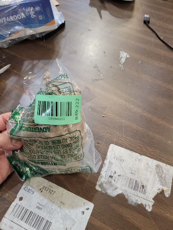 Photo 1 of 18 PCS Fake Flies Green Big Flies Fake Roaches Cross-Border Plastic Insect Flies Fake Poo Creative Novelty Funny Toy Soft Poo Set for Parties April Fool's Day