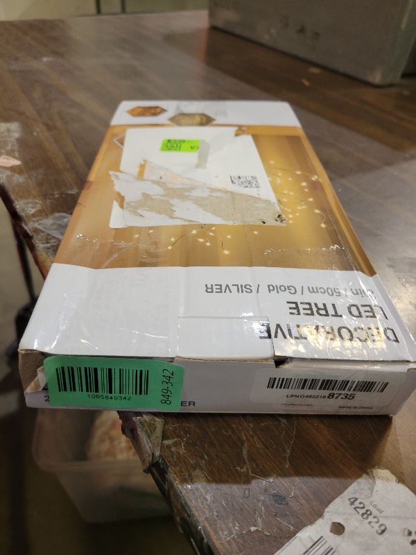 Photo 1 of 18inch 36 LED Cherry Blossom Twinkle Tree Lamp, Battery/USB (3AA&USB) Operated Lamp Twinkle Trees Indoor Christmas (Warm White)