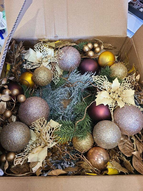 Photo 1 of 22inch Christams Wreath for Front Door, Artificial Gold Sparkling Flower Wreath, Class Gold Flower Ball Decoration, Used for Decorating Doors, Windows, Festive Hanging Decorations for Doors Mantel