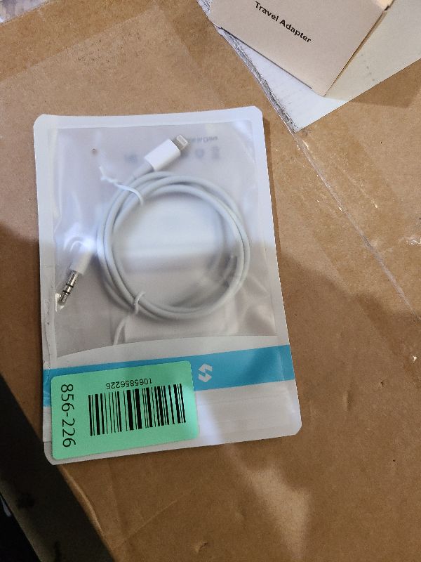 Photo 1 of (Apple MFi Certified) iPhone AUX Cord,Lightning to 1/8 Inch Audio Cable,3.3ft, Headphone Jack Adapter Male Aux Stereo Audio Cable Compatible for iPhone 14/13/12/11/XR/X/8/7 (White)