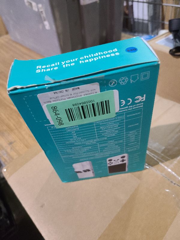 Photo 1 of ?R36MAX 4000mAh Portable Rechargeable Handheld Retro Game Console,Comfort Non-Slip Handheld Standing Retro Game Console with 64G TF Car,4.0-inch Screen,for Office,Blue