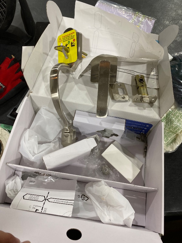 Photo 1 of Veise VE06-H Smart Front Door Lock Set, App Control, Keyless Entry Deadbolt with Lever Handle, Electronic Digital Touchscreen Keypad, Auto Lock, Easy Install, Satin Nickel
only door handles included , Missing lock component keys as well view pictures