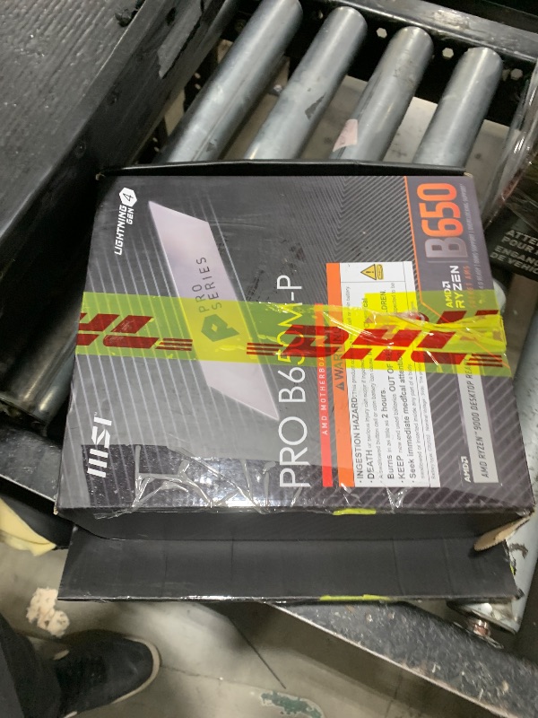 Photo 1 of MSI PRO B650M-P ProSeries Motherboard (AMD Ryzen 9000/8000/7000 Series Processors, AM5, DDR5, PCIe 4.0, M.2, SATA 6Gb/s, USB 3.2 Gen 2, HDMI/DP, 2.5Gbps LAN, mATX)