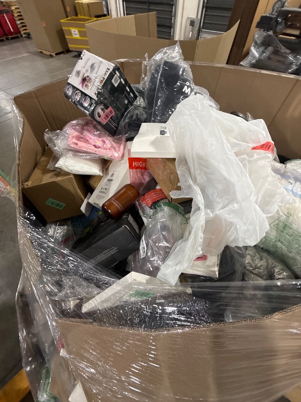 Photo 1 of Nellis Variety Box: Pallet | See Notes for Details