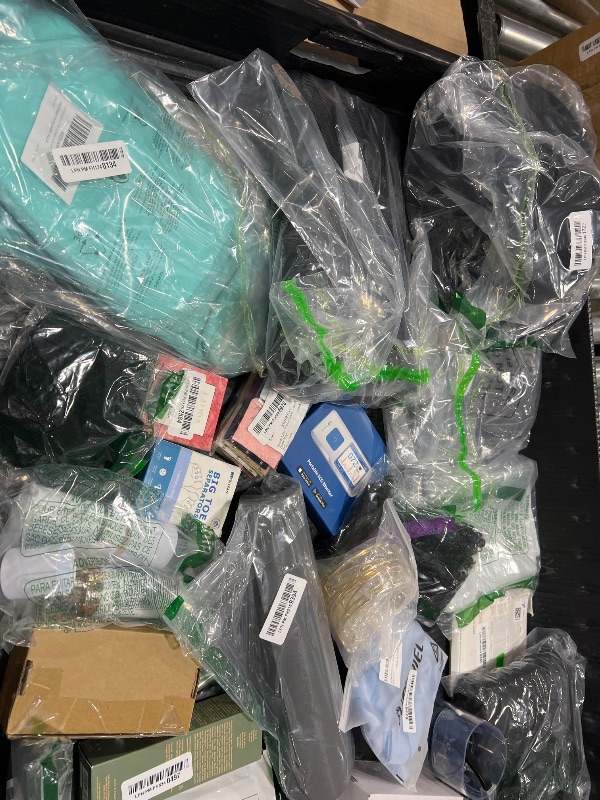 Photo 1 of box of mixed items