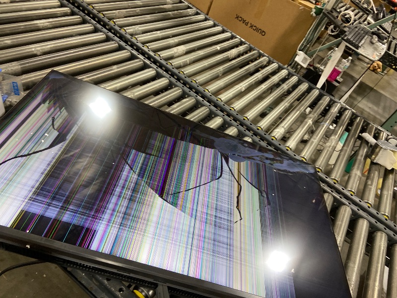 Photo 1 of Samsung 43-Inch Class Crystal UHD U8000F 4K Smart TV (2025 Model) Endless Free Content, Crystal Processor 4K, MetalStream Design, Knox Security, Alexa Built-in