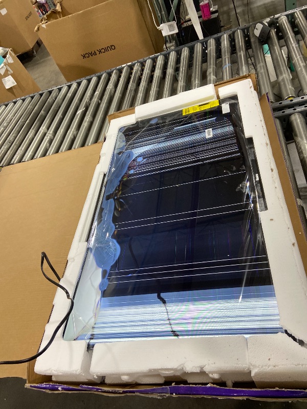 Photo 1 of Roku Smart TV 2025 – 40-Inch Select Series, 1080p Full HD TV – Roku TV with Voice Remote – Flat Screen LED Television with Wi-Fi for Streaming Live Local News, Sports, Family Entertainment