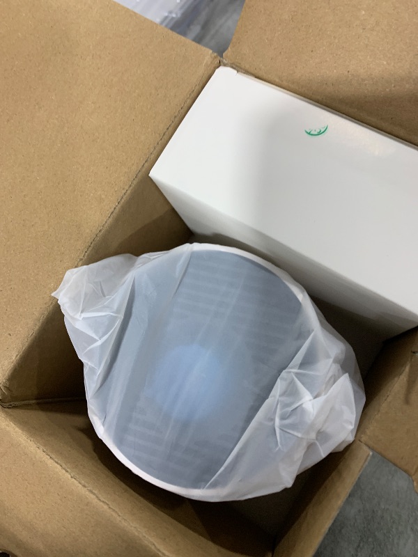 Photo 1 of [Built-in Apps & 2026 Upgraded] Mini Projector Support 4K 1080P Auto Keystone 180° Rotatable with WiFi 6 and Bluetooth 5.4, Projector Portable Compatibile with HDMI/TV Stick/Memory Stick/Laptop-White