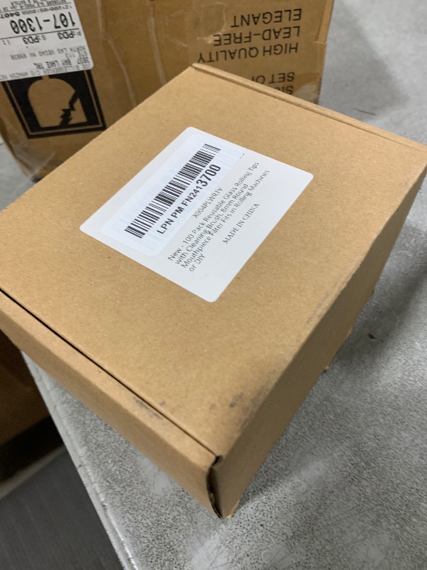 Photo 1 of 100 Pack Reusable Glass Rolling Tips with Cleaning Brush, 8mm Round Mouthpiece Filter Fits in Rolling Machines or DIY