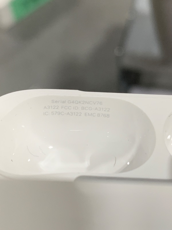 Photo 1 of Apple AirPods Pro 3 Wireless Earbuds, Active Noise Cancellation, Live Translation, Heart Rate Sensing,Hearing Aid Feature,Bluetooth Headphones,Spatial Audio, High-Fidelity Sound, USB-C Charging, White