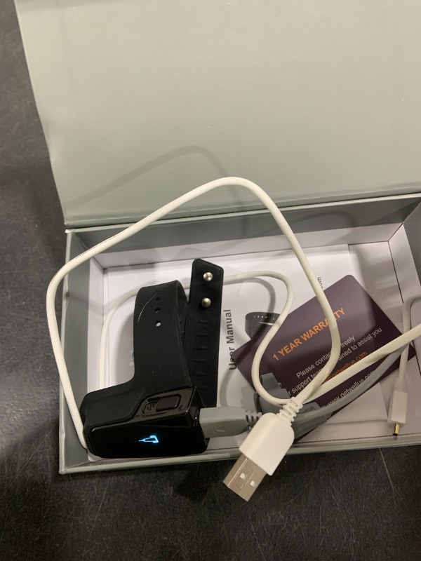 Photo 1 of Wellue O2 Pulse Oximeter with Smart Reminder | Blood Oxygen Saturation Monitor for SpO2 and Heart Rate Tracking Continuously, Bluetooth Finger Ring with Free APP &PC Report, Style 1