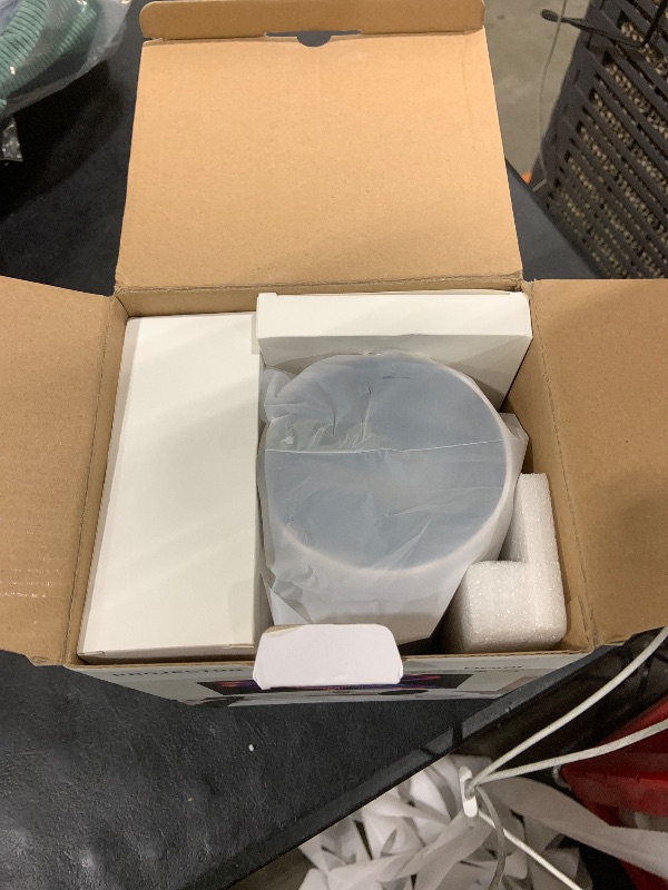 Photo 1 of [Electric Focus]Mini Portable Projector with 4K Support, Bluetooth 5.4 WIFI6, 5watt Sound Base Speaker, 260 ANSI, Android 11, 210° Rotation , Auto Keystone Correction Video Projector HY300 PLUS