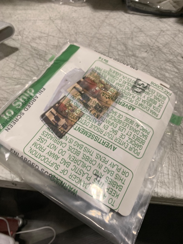 Photo 1 of 10" Big Screen Phone Magnifier, Screen Magnifier for Cell Phone, 3D HD Foldable Design Screen Magnifier Version for Movies, Videos and Gaming ((White)