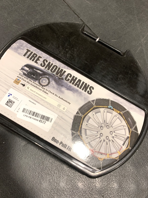 Photo 1 of Snow-Chains Easy Install Tire-Chains, One-Pull Fit Design Tire Snow Chains for Passenger Cars, Sedan, SUVs, Emergency Winter Tire Traction Car Tires 215 225 235 245 255 275 - Set of 2 (KN130)