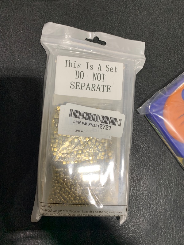 Photo 1 of 1034 Pieces King Crown Charm Rhinestone Bead Round Ball Zircon Bead Hexagon Big Hole Spacer Diamond Cutting Cube for DIY Chain Bracelet Jewelry Making(Gold)