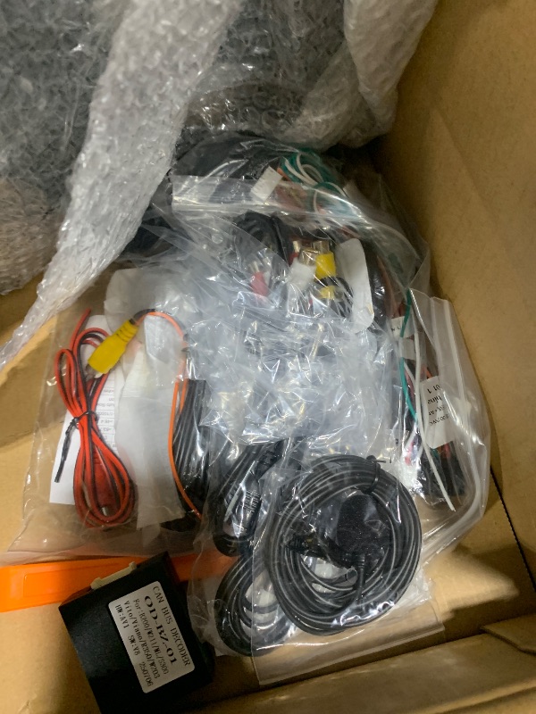 Photo 1 of 2G 64G Android 15 Car Stereo for Mercedes Benz W163 ML320 ML350 ML400 ML500 1997-2005 with Wireless Carplay Android Auto, 9’’ Touch Screen Head Unit with GPS Bluetooth WiFi FM RDS EQ Backup Camera