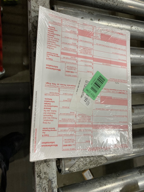Photo 1 of 1099 MISC Forms 2025 Laser Tax Forms 4 Part Kit for 25 Individuals - Designed for QuickBooks and Accounting Software 1099 Misc 2025