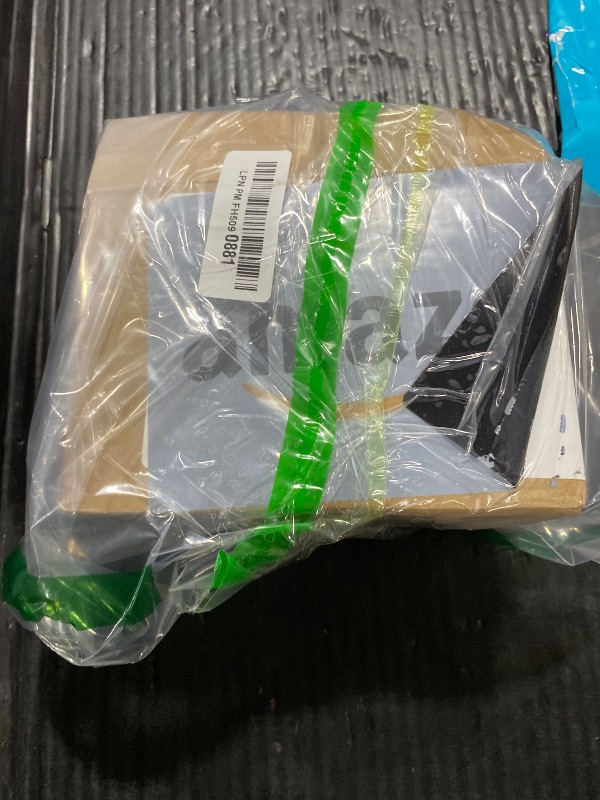 Photo 1 of 10 Pack Spring Clamps Heavy Duty - Assorted Sizes Spring Clips Plastic 6.5 Inches, 4.5 Inches, 3.5 Inches Set - Backdrop Clips Small Clamps For Crafts Woodworking Background