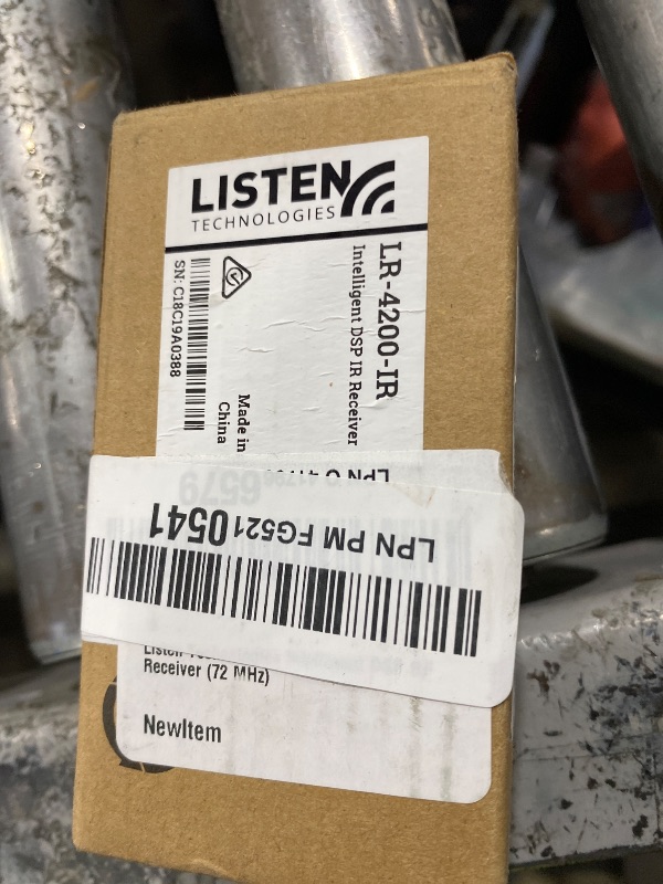 Photo 1 of Listen Technologies Intelligent DSP RF Receiver (72 MHz)