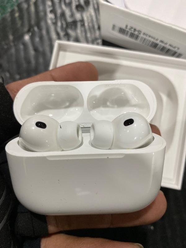Photo 1 of Apple AirPods Pro 3 Wireless Earbuds, Active Noise Cancellation, Live Translation, Heart Rate Sensing,Hearing Aid Feature,Bluetooth Headphones,Spatial Audio, High-Fidelity Sound, USB-C Charging, White