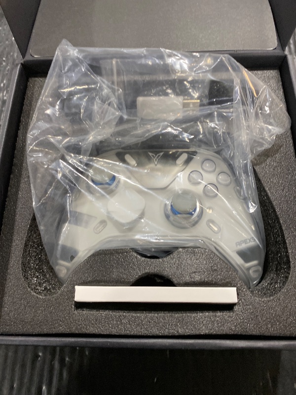 Photo 1 of FLYDIGI Apex 5 PC Controller, Forceflex Joystick 2.0, ForceAdapt Triggers, 3ms Ultra-Low Latency, RGB Light Bar, Full-Color LCD Display,1500mAh Battery PC/NS/Android/TV