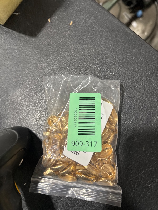 Photo 1 of 100 Pieces Gold Cowrie Shells Golden Electroplated Shell Beads Seashells for Hawaii Anklet Bracelet Home Decoration Beach Mermaid Party Submarine Party Holiday Ornament Making