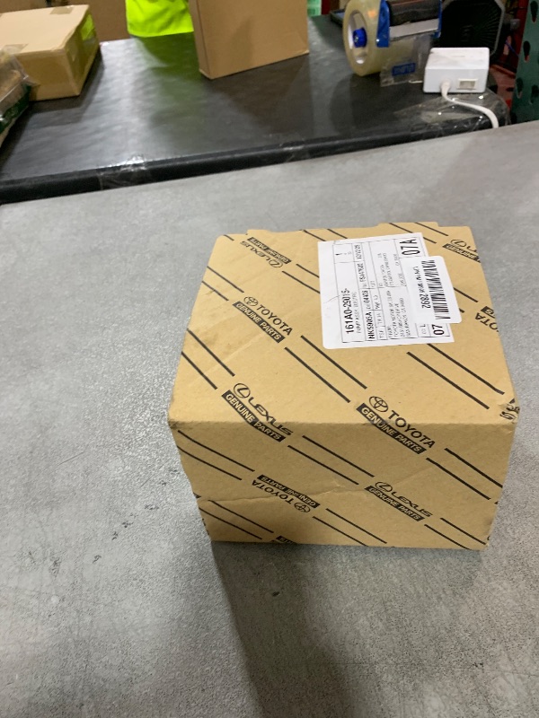 Photo 1 of AISIN WPT-190 New Engine Water Pump with Gaskets - Compatible with Select Lexus CT200h Toyota Prius, Prius C, Prius Plug-In, Prius V