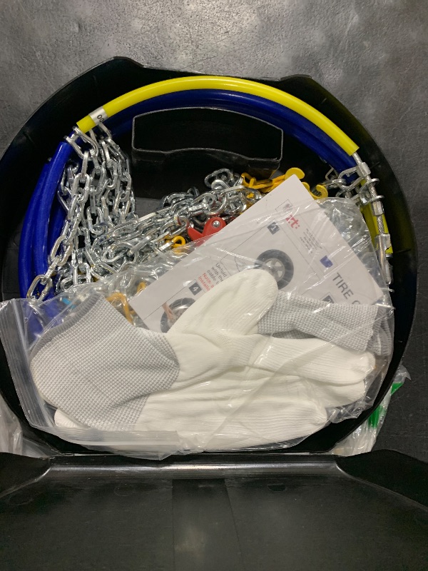 Photo 1 of Auto Tightening Snow Chains Tire Chains For Cars Suv Pickup Trucks - Auto Tightening 1 Min Quick Fit AND Easy Installation, Reusable Universal Emergency Traction Snow Chains - Set of 2?HKN100?