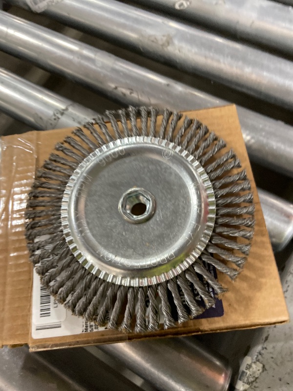 Photo 1 of Mercer Industries 186071B - 7" x 3/16" x 5/8"-11 Premium Stringer Bead Wire Wheels, .020 Tempered Steel Wire (5 pack)