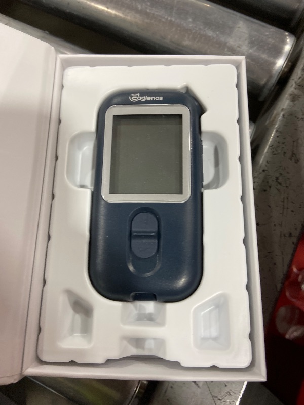 Photo 1 of Eaglenos Lactate Meter for Athletes – 0.8µL Sample, 10s Result, Bluetooth Sync, 800-Test Memory, for Sports Performance Tracking(50 Test Strips Included, Batteries not Included)