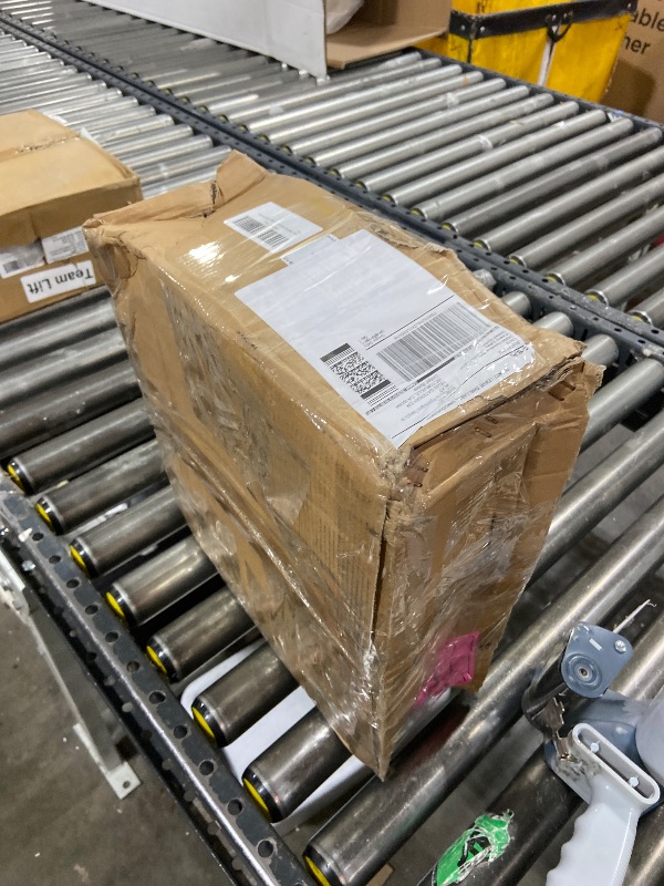 Photo 1 of UNITHUB Front Drilled and Slotted Brake Pads and Rotors Kit Ceramic Automotive Replacement Brake Kits Vented 13.23 Inch Compatible for Ram 1500 Compatible for Chrysler Aspen 2006-2023 (14 Pcs)