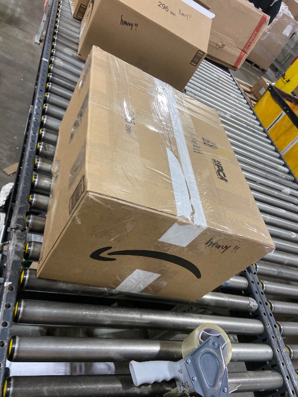 Photo 1 of UNITHUB Front Drilled and Slotted Brake Pads and Rotors Kit Ceramic Automotive Replacement Brake Kits Vented 13.23 Inch unknown make model various pieces 