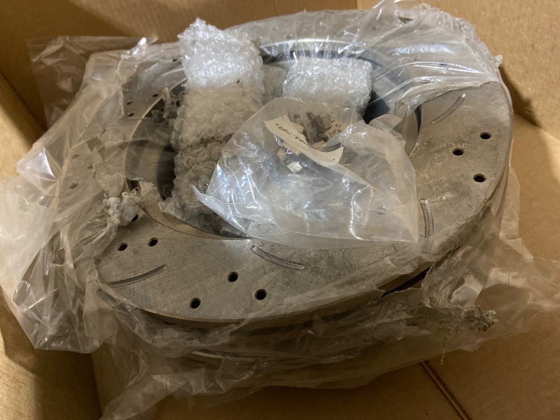 Photo 1 of UNITHUB Front Drilled and Slotted Brake Pads and Rotors Kit Ceramic Automotive Replacement Brake Kits Vented 13.23 Inch unknown make model various pieces 