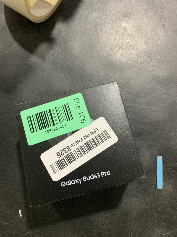 Photo 1 of Samsung Galaxy Buds 3 Pro AI True Wireless Bluetooth Earbuds, Noise Cancelling, Sound Optimization, Redesigned Comfort Fit, Silver [US Version, Amazon Exclusive, 2Yr Warranty]