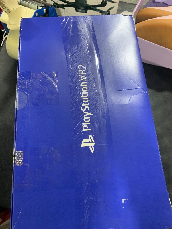 Photo 1 of PlayStation VR2 Horizon Call of The Mountain™ Bundle (PSVR2)