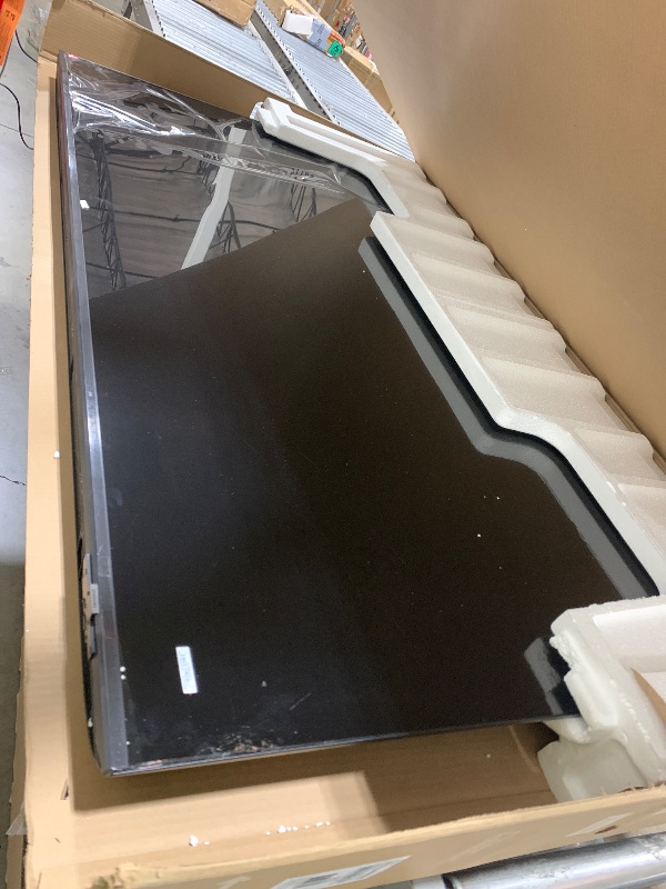 Photo 1 of Samsung 70-Inch Class Crystal UHD U8000F 4K Smart TV (2025 Model) Endless Free Content, Crystal Processor 4K, MetalStream Design, Knox Security, Alexa Built-in