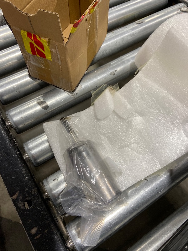 Photo 1 of Yiklwwy Engine Cam Camshaft Timing Oil Control Valve Servo Motor 1377591588 Replacement For BMW F20 F21 F30 MINI R56 Cooper PACEMAN N13 N18 1.6L