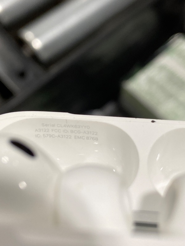 Photo 1 of Apple AirPods Pro 3 Wireless Earbuds, Active Noise Cancellation, Live Translation, Heart Rate Sensing,Hearing Aid Feature,Bluetooth Headphones,Spatial Audio, High-Fidelity Sound, USB-C Charging, White