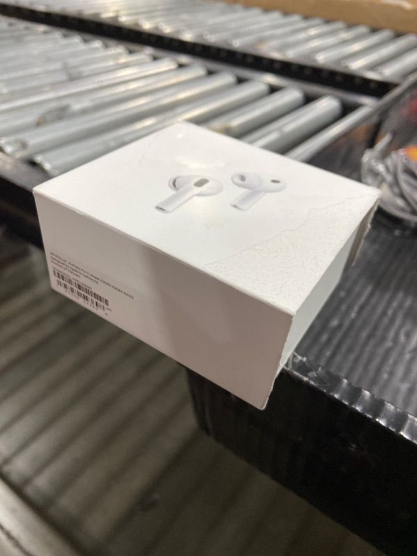 Photo 1 of Apple AirPods Pro 3 Wireless Earbuds, Active Noise Cancellation, Live Translation, Heart Rate Sensing,Hearing Aid Feature,Bluetooth Headphones,Spatial Audio, High-Fidelity Sound, USB-C Charging, White