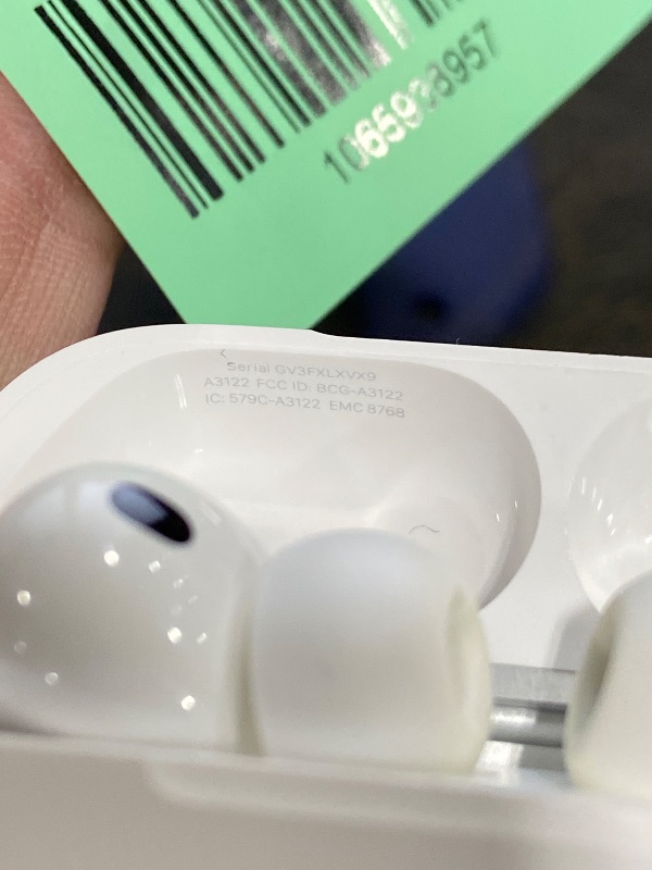 Photo 1 of Apple AirPods Pro 3 Wireless Earbuds, Active Noise Cancellation, Live Translation, Heart Rate Sensing,Hearing Aid Feature,Bluetooth Headphones,Spatial Audio, High-Fidelity Sound, USB-C Charging, White