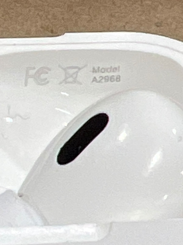 Photo 1 of Apple AirPods Pro (2nd generation) with MagSafe Charging Case (USB-C) (Renewed)