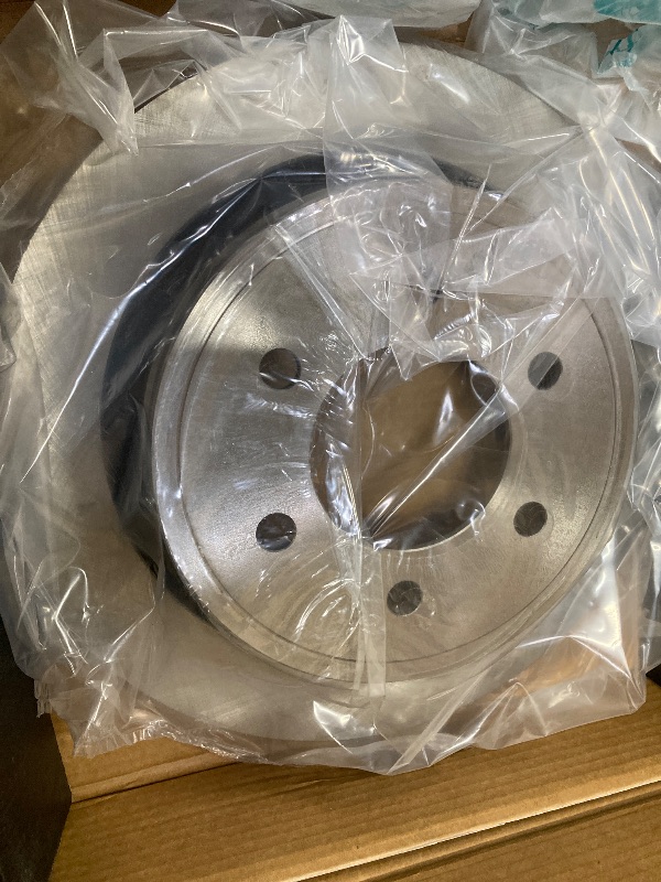 Photo 1 of ***1 ROTOR AND 1 BOX BRAKE PADS ONLY***TRQ  CERAMIC BRAKE PAD AND BRAKE ROTOR